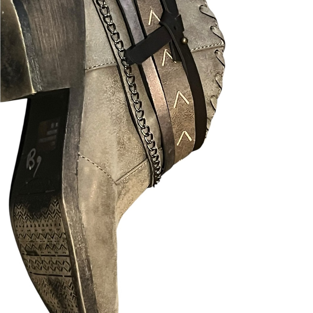 Gray Ankle Boots - Picture 5 of 12